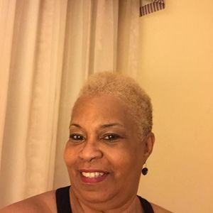 Meet your Posher, Valerie